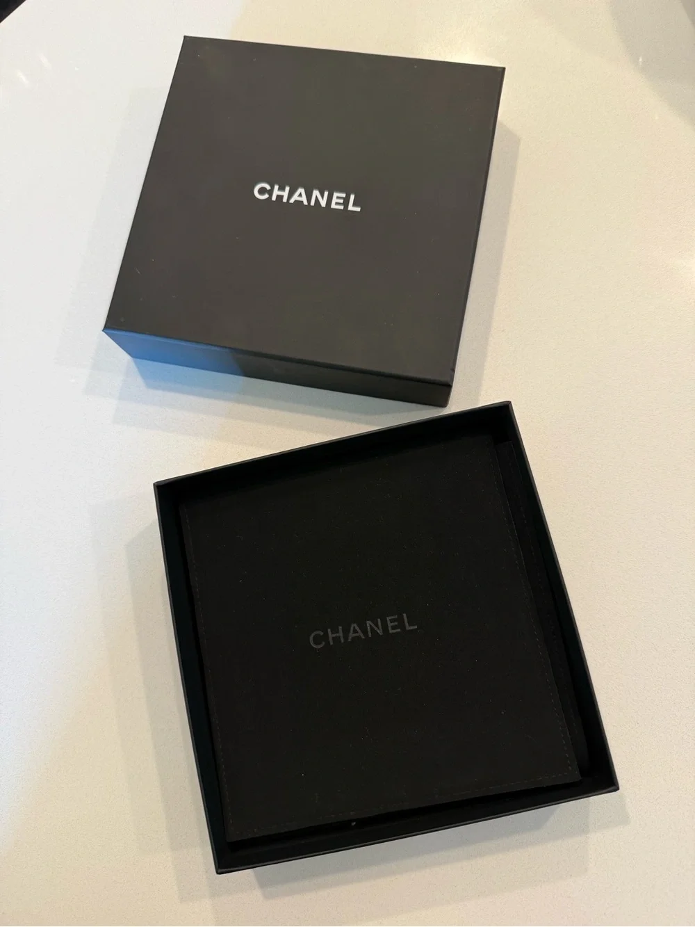 CHANEL Pearl Necklace with Crystal-Studded CC Pendant - White & silver